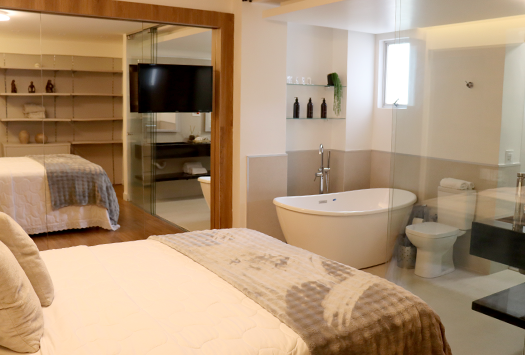 hotel-suite-luxo-banheira-ar-condicionado-divinopolis